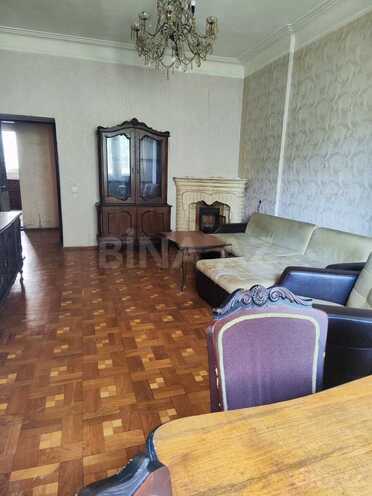 Сдаётся 4-комн. вторичка 100 м², м. Низами, photo 7 from 12