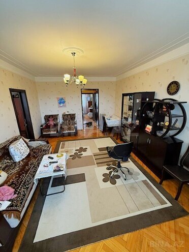 Satılır 4 otaqlı köhnə tikili 112.9 m², Yasamal r., photo 3 from 17