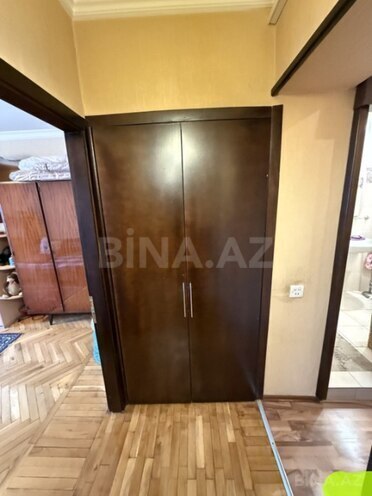 Satılır 4 otaqlı köhnə tikili 112.9 m², Yasamal r., photo 14 from 17