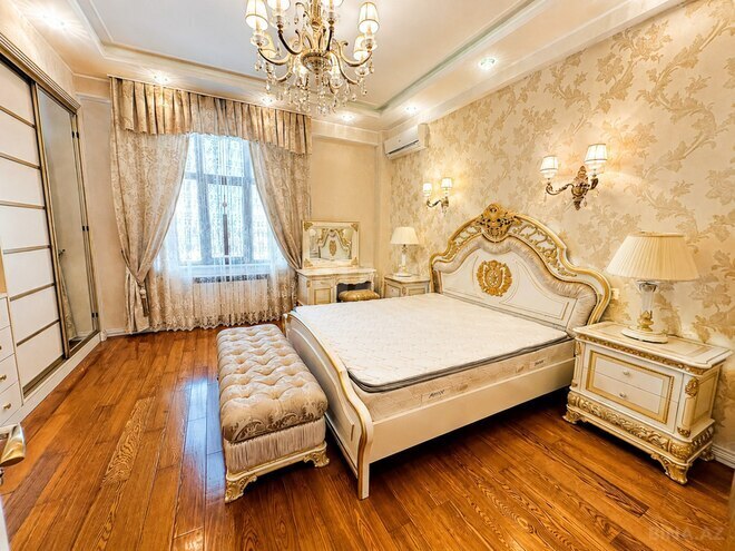 Satılır 6 otaqlı yeni tikili 250 m², 28 May m., photo 11 from 22