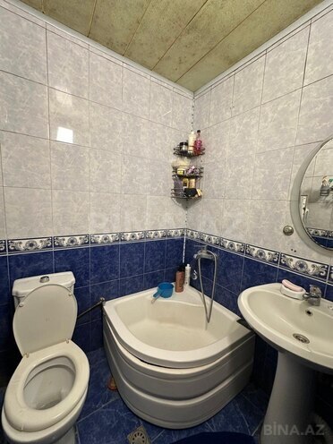 Satılır 3 otaqlı köhnə tikili 78 m², Qara Qarayev m., photo 14 from 15