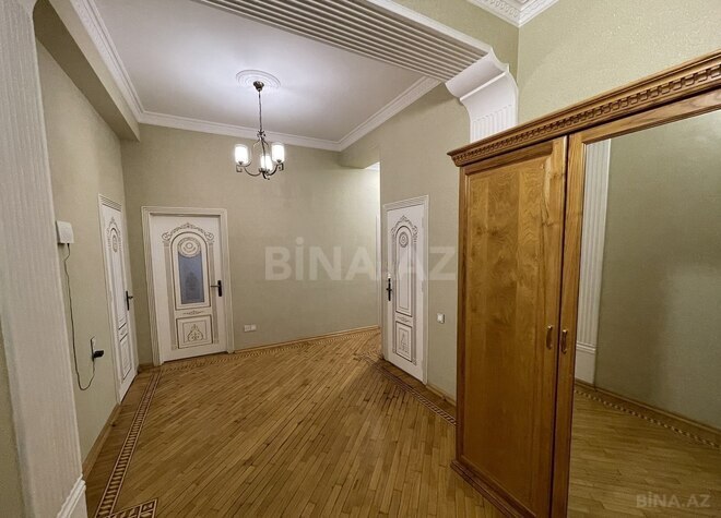 İcarəyə verilir 2 otaqlı köhnə tikili 110 m², Nizami m., photo 12 from 14