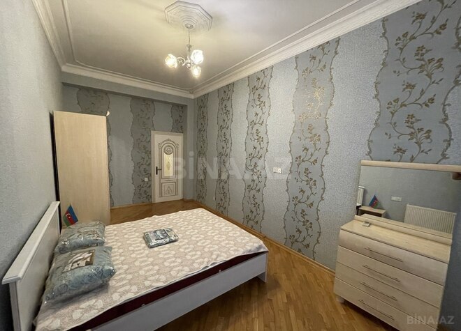 İcarəyə verilir 2 otaqlı köhnə tikili 110 m², Nizami m., photo 6 from 14