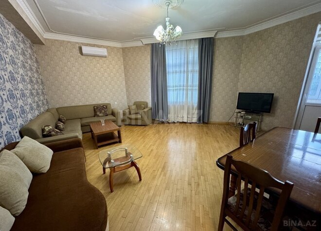 İcarəyə verilir 2 otaqlı köhnə tikili 110 m², Nizami m., photo 4 from 14