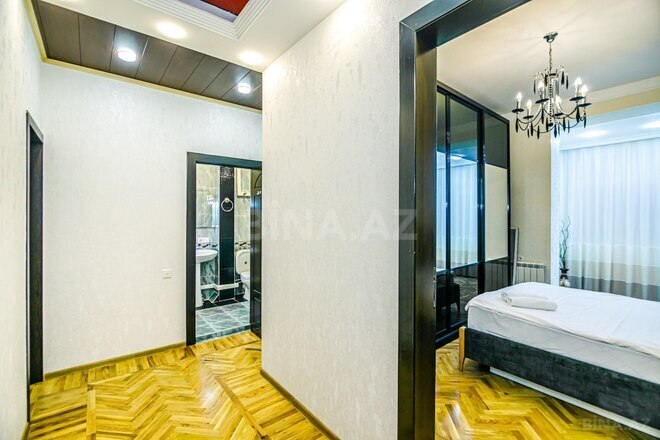 İcarəyə verilir 3 otaqlı köhnə tikili 83 m², Sahil m., photo 3 from 32