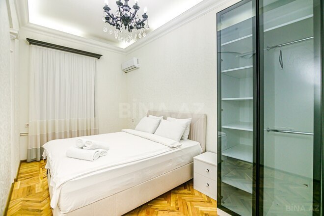 İcarəyə verilir 3 otaqlı köhnə tikili 83 m², Sahil m., photo 19 from 32