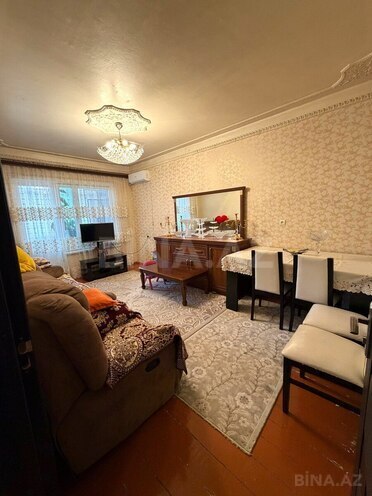 Продаётся 3-комн. вторичка 90 м², м. Халглар Достлугу, photo 1 from 17