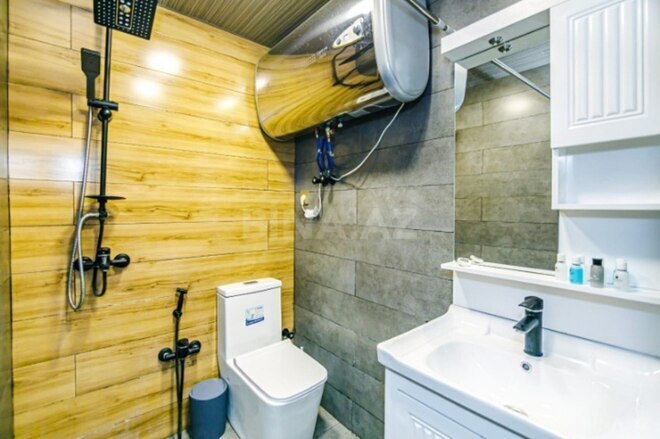 Satılır 2 otaqlı köhnə tikili 72 m², Sahil m., photo 12 from 15