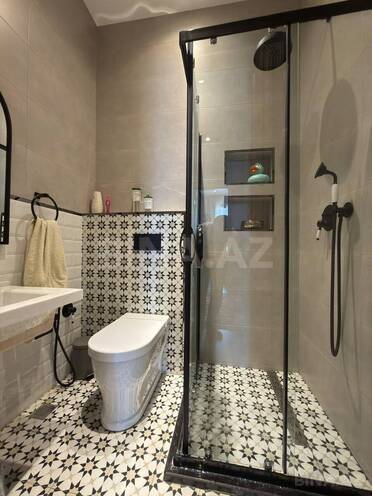 Satılır 7 otaqlı yeni tikili 285 m², 28 May m., photo 23 from 26