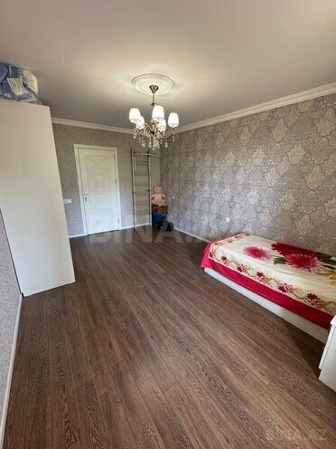 Продаётся 3-комн. вторичка 75 м², м. Кара Караев, photo 7 from 12