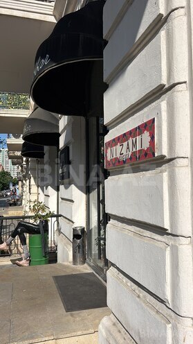 İcarəyə verilir 3 otaqlı köhnə tikili 110 m², 28 May m., photo 1 from 29