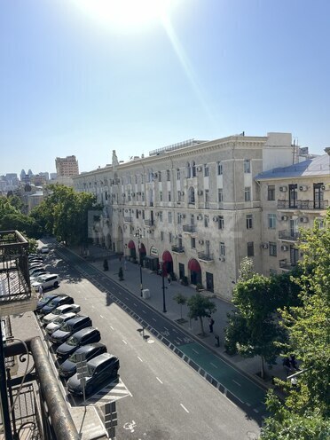 İcarəyə verilir 3 otaqlı köhnə tikili 110 m², 28 May m., photo 17 from 29