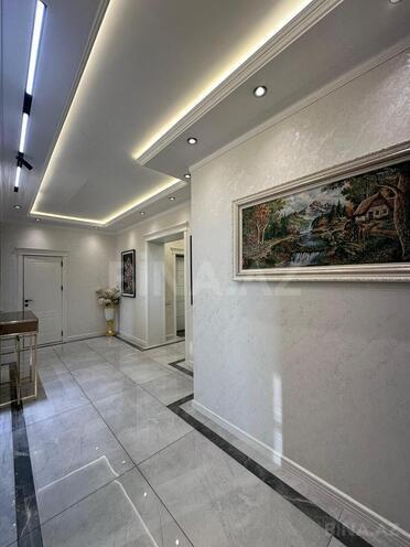 Сдаётся 3-комн. новостройка 148 м², м. 8 ноября, photo 11 from 24