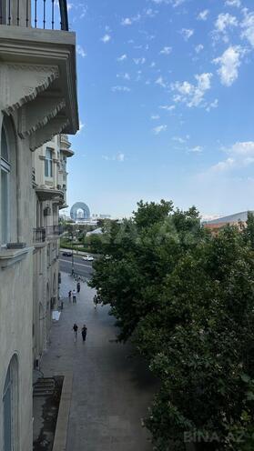 İcarəyə verilir 3 otaqlı köhnə tikili 115 m², İçəri Şəhər m., photo 17 from 25