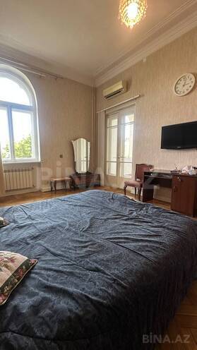 İcarəyə verilir 3 otaqlı köhnə tikili 115 m², İçəri Şəhər m., photo 14 from 25