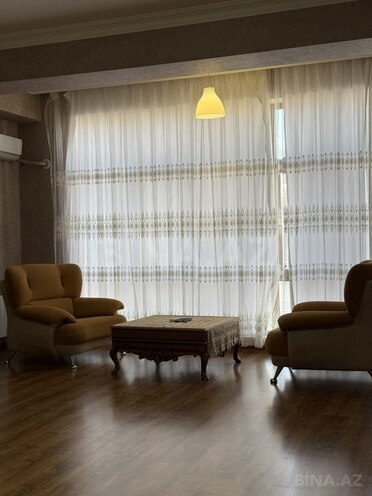 Сдаётся 3-комн. новостройка 140 м², м. Иншаатчылар, photo 5 from 31
