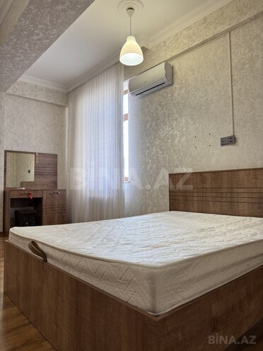 Сдаётся 3-комн. новостройка 140 м², м. Иншаатчылар, photo 25 from 31
