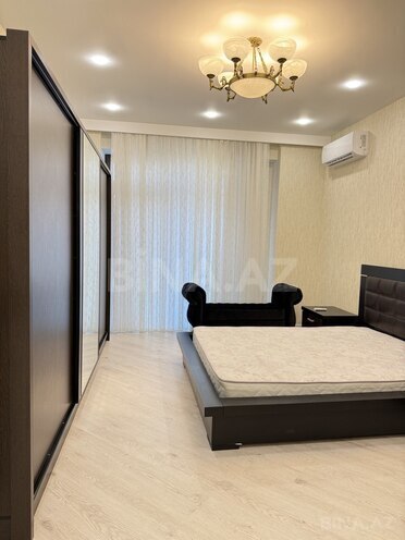 Сдаётся 3-комн. новостройка 148 м², м. 8 ноября, photo 18 from 23