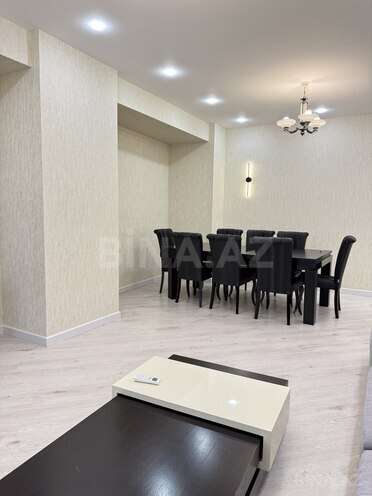 Сдаётся 3-комн. новостройка 148 м², м. 8 ноября, photo 13 from 23