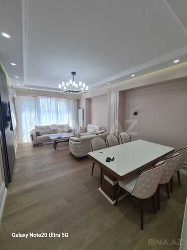 Сдаётся 3-комн. новостройка 120 м², м. Нариман Нариманов, photo 1 from 17
