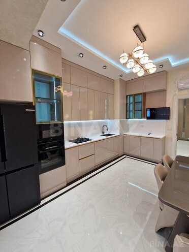 Продаётся 4-комн. новостройка 191 м², м. Низами, photo 4 from 10