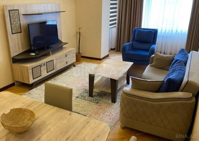 İcarəyə verilir 2 otaqlı köhnə tikili 60 m², 28 May m., photo 1 from 7