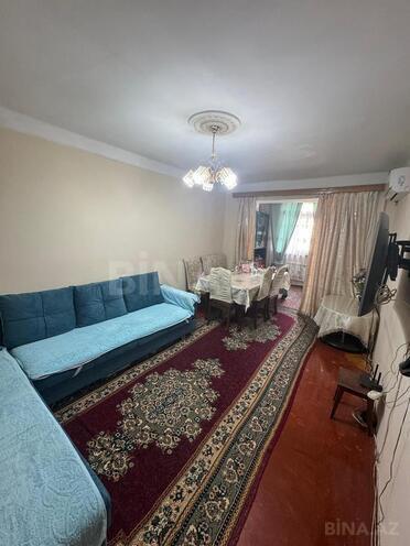Satılır 3 otaqlı köhnə tikili 70 m², Həzi Aslanov m., photo 1 from 18