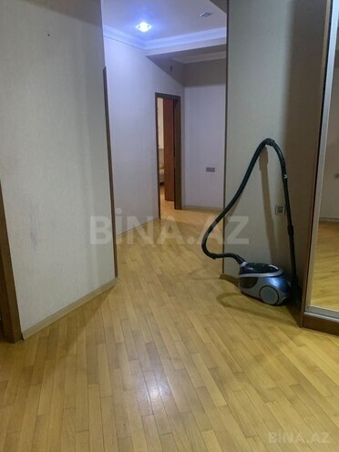 Сдаётся 2-комн. новостройка 93 м², м. Низами, photo 8 from 11