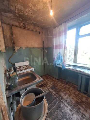 Satılır 2 otaqlı köhnə tikili 50 m², İnşaatçılar m., photo 9 from 12