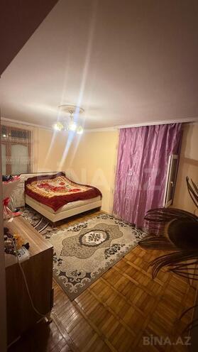 Продаётся 2-комн. вторичка 45 м², м. Нефтчиляр, photo 5 from 10