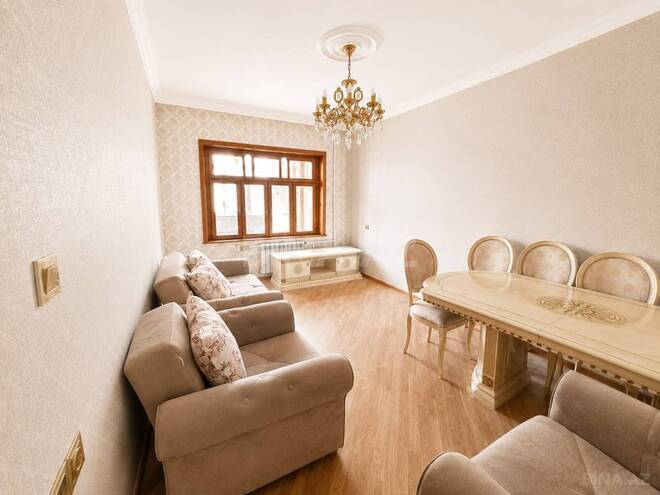 Satılır 3 otaqlı köhnə tikili 85 m², Bakıxanov q., photo 1 from 18