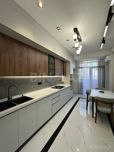 Продается 3-комн. новостройка 105 м², Хатаинский р., photo 1 from 21