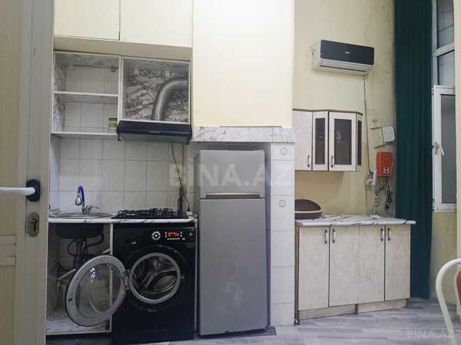 Satılır 2 otaqlı köhnə tikili 56 m², Nizami m., photo 10 from 16