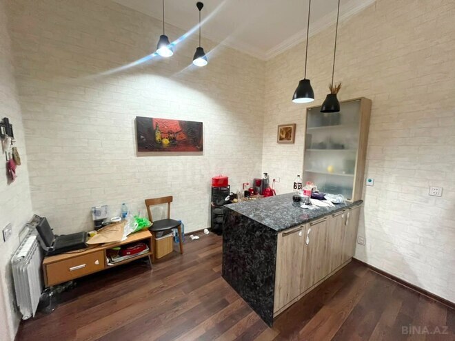 İcarəyə verilir 3 otaqlı köhnə tikili 85 m², Sahil m., photo 4 from 16