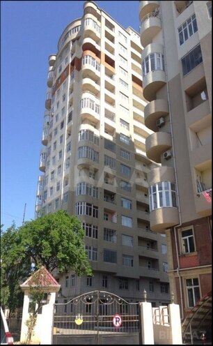 Продаётся 3-комн. новостройка 145 м², м. Нефтчиляр, photo 3 from 13