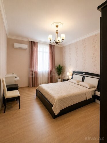 İcarəyə verilir 6 otaqlı həyət evi/bağ evi 450 m², Novxanı q., photo 19 from 25