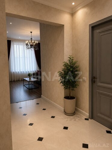 Сдаётся 2-комн. новостройка 100 м², м. Низами, photo 3 from 9