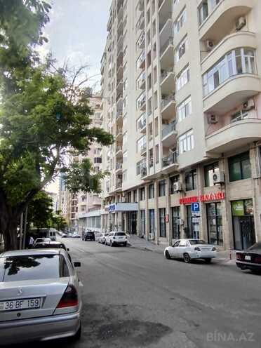 Satılır 3 otaqlı köhnə tikili 80 m², 28 May m., photo 1 from 11