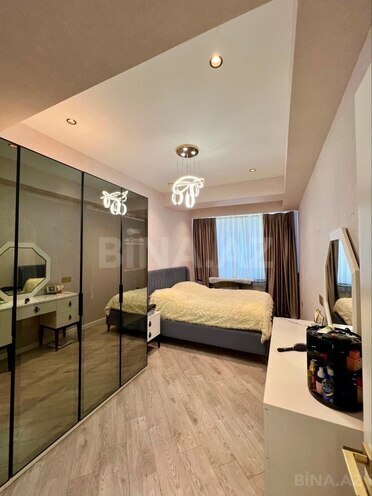 Продаётся 4-комн. новостройка 100 м², м. 20 января, photo 1 from 15