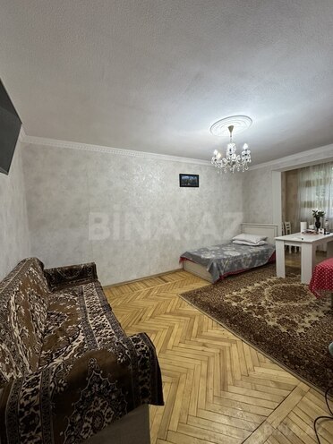 Satılır 1 otaqlı köhnə tikili 42 m², Elmlər Akademiyası m., photo 4 from 15