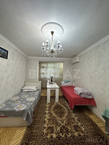 Satılır 1 otaqlı köhnə tikili 42 m², Elmlər Akademiyası m., photo 3 from 15