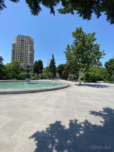 İcarəyə verilir 3 otaqlı köhnə tikili 100 m², 28 May m., photo 1 from 16
