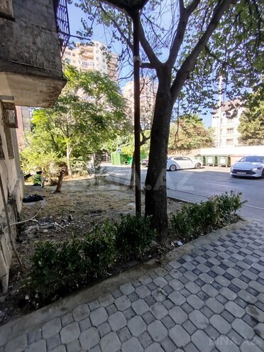 İcarəyə verilir 3 otaqlı köhnə tikili 65 m², İnşaatçılar m., photo 3 from 22