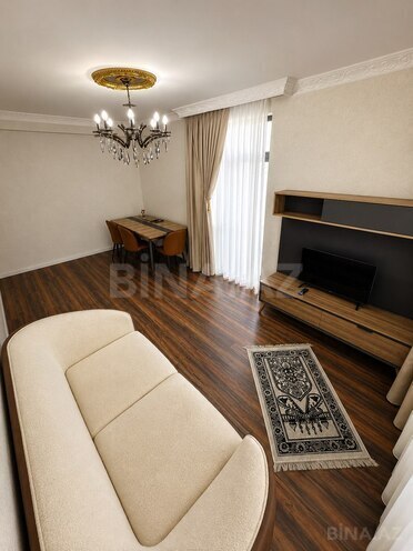 Продаётся 2-комн. вторичка 65 м², пос. Бадамдар, photo 1 from 16