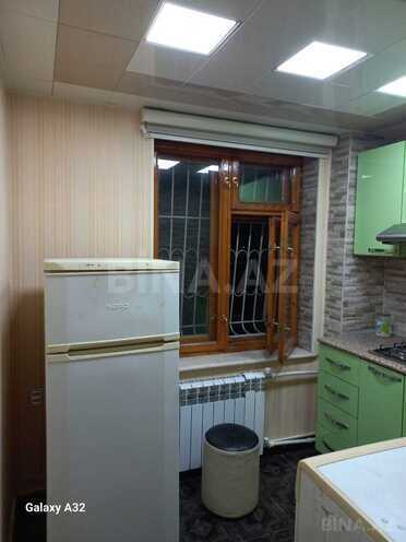 Сдаётся 1-комн. вторичка 42 м², м. Нефтчиляр, photo 4 from 11