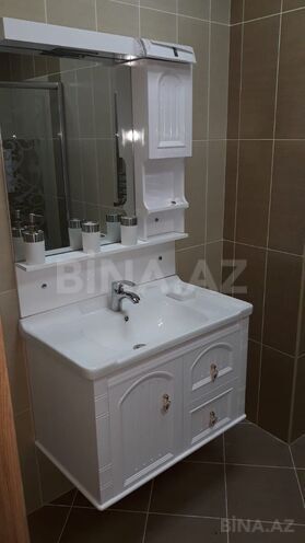 Сдаётся 3-комн. офис 150 м², м. Низами, photo 15 from 19