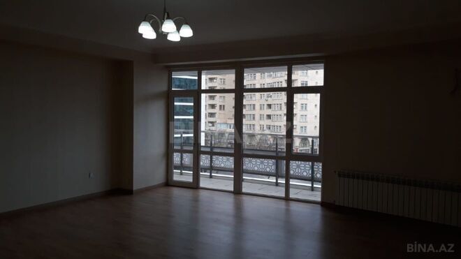 Сдаётся 3-комн. офис 150 м², м. Низами, photo 1 from 19
