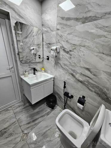 İcarəyə verilir 5 otaqlı həyət evi/bağ evi 200 m², photo 20 from 31