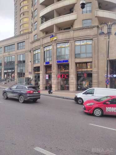 İcarəyə verilir 1 otaqlı ofis 250 m², Elmlər Akademiyası m., photo 1 from 27