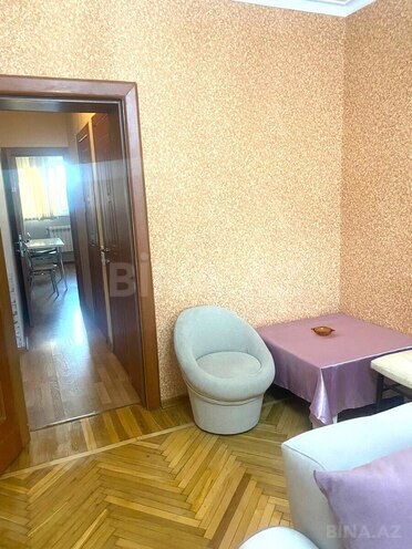 İcarəyə verilir 2 otaqlı köhnə tikili 75 m², Gənclik m., photo 9 from 16